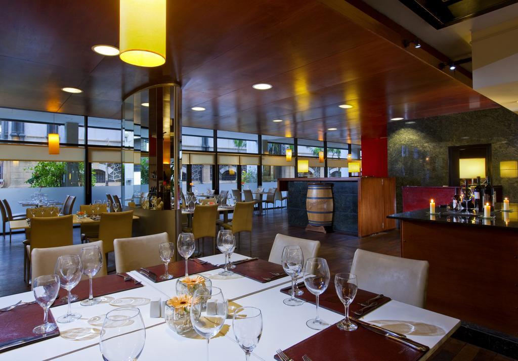 Four Points By Sheraton Montevideo Exteriör bild