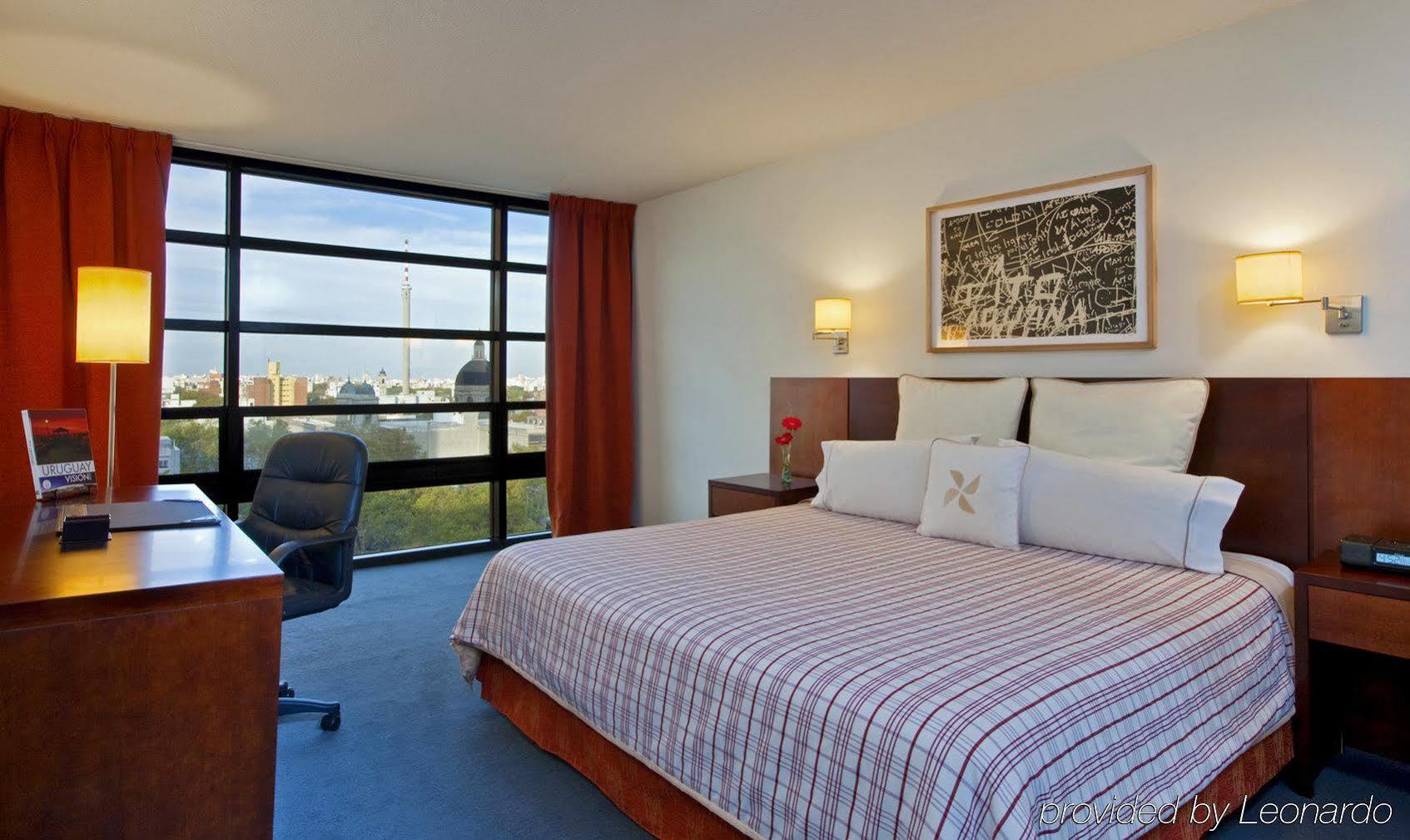 Four Points By Sheraton Montevideo Exteriör bild