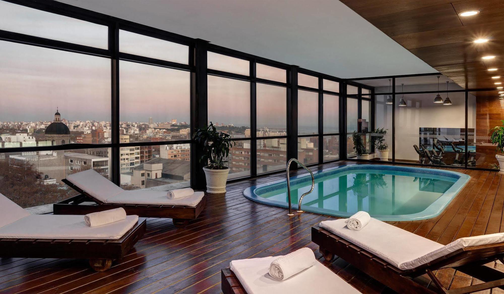 Four Points By Sheraton Montevideo Exteriör bild